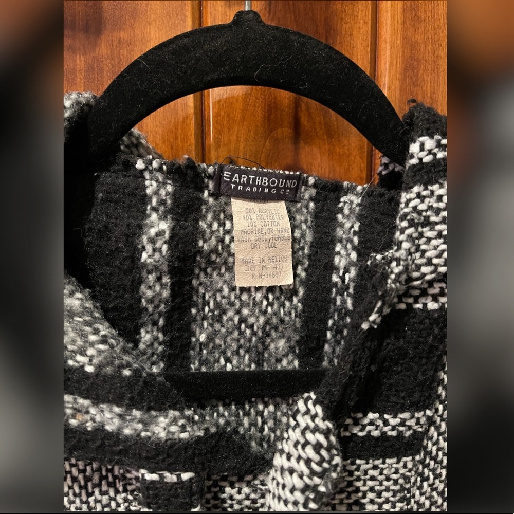 Earthbound Mexican Baja Hoodie Sweater Pullover - Picture 3 of 3